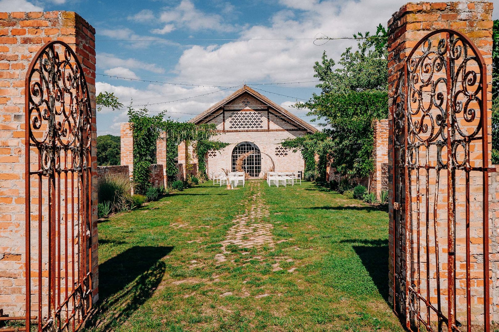 Exterior view of Stodola Suška