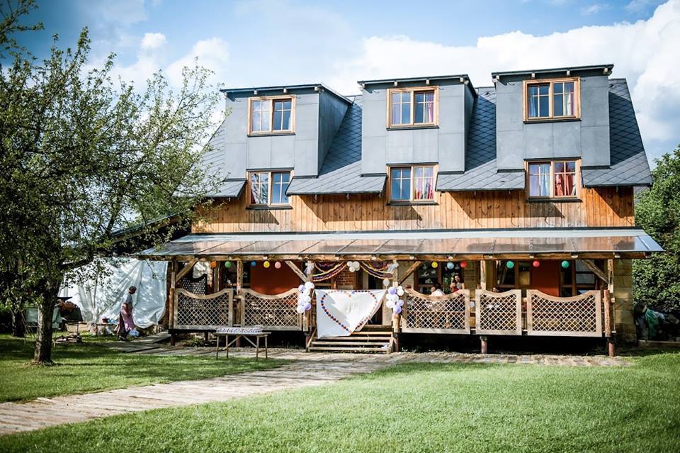 Apartmány Pecka venue exterior