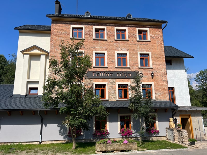 Feltlův mlýn exterior view