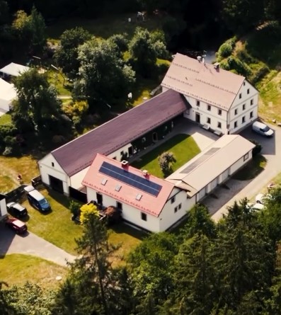 Peckův mlýn garden view