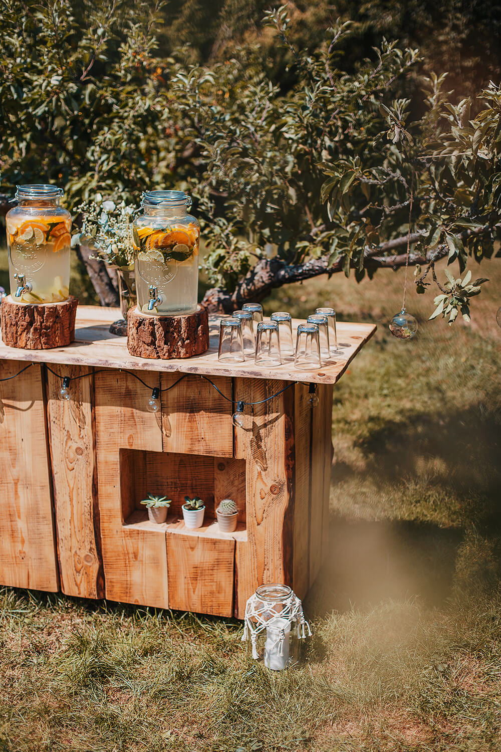 Dřevěný lemonade bar Rustiko