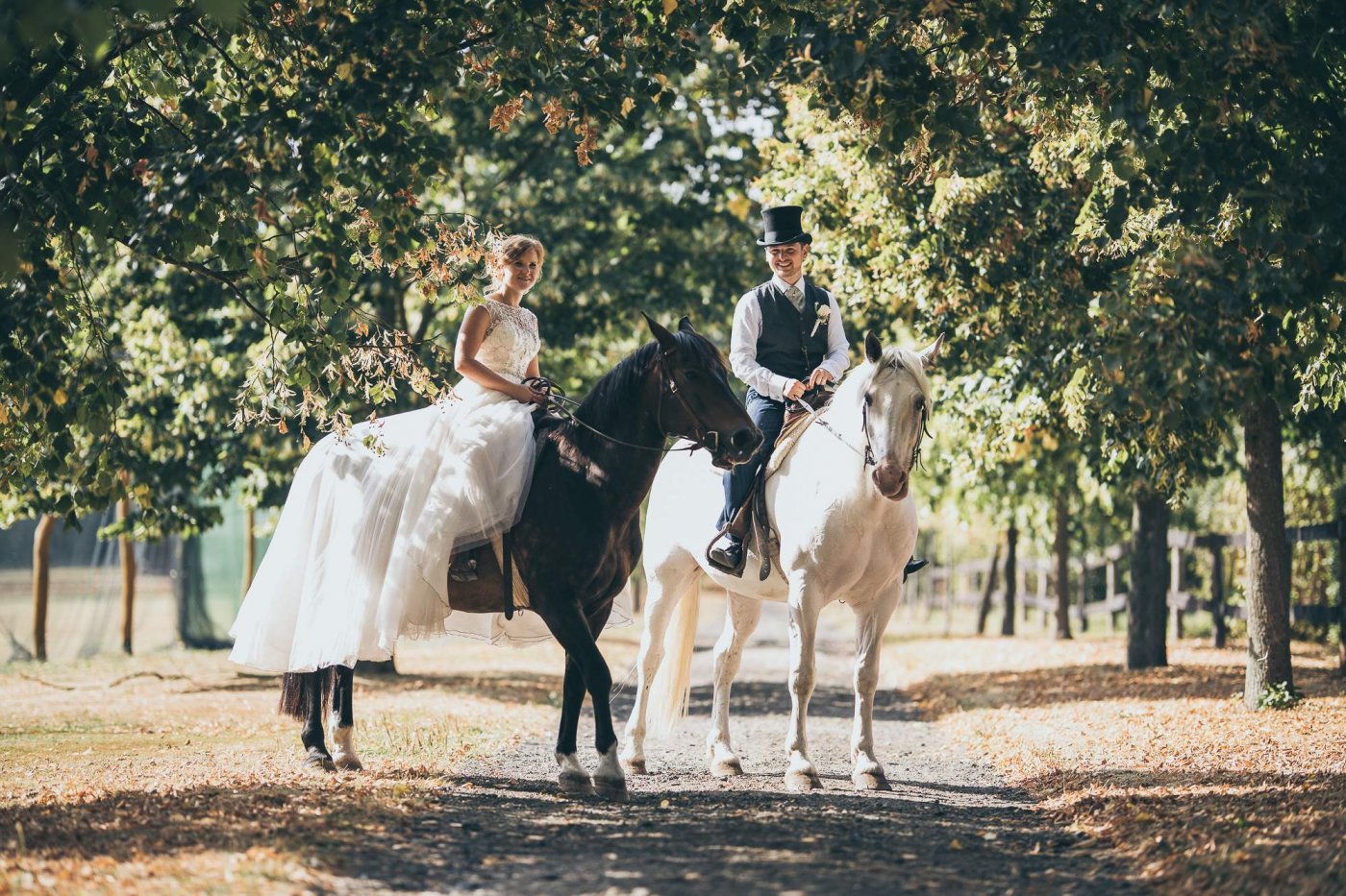 Manually added from URL: https://malevil.cz/wp-content/uploads/2025/02/svatby-na-malevilu-1559248118.jpg