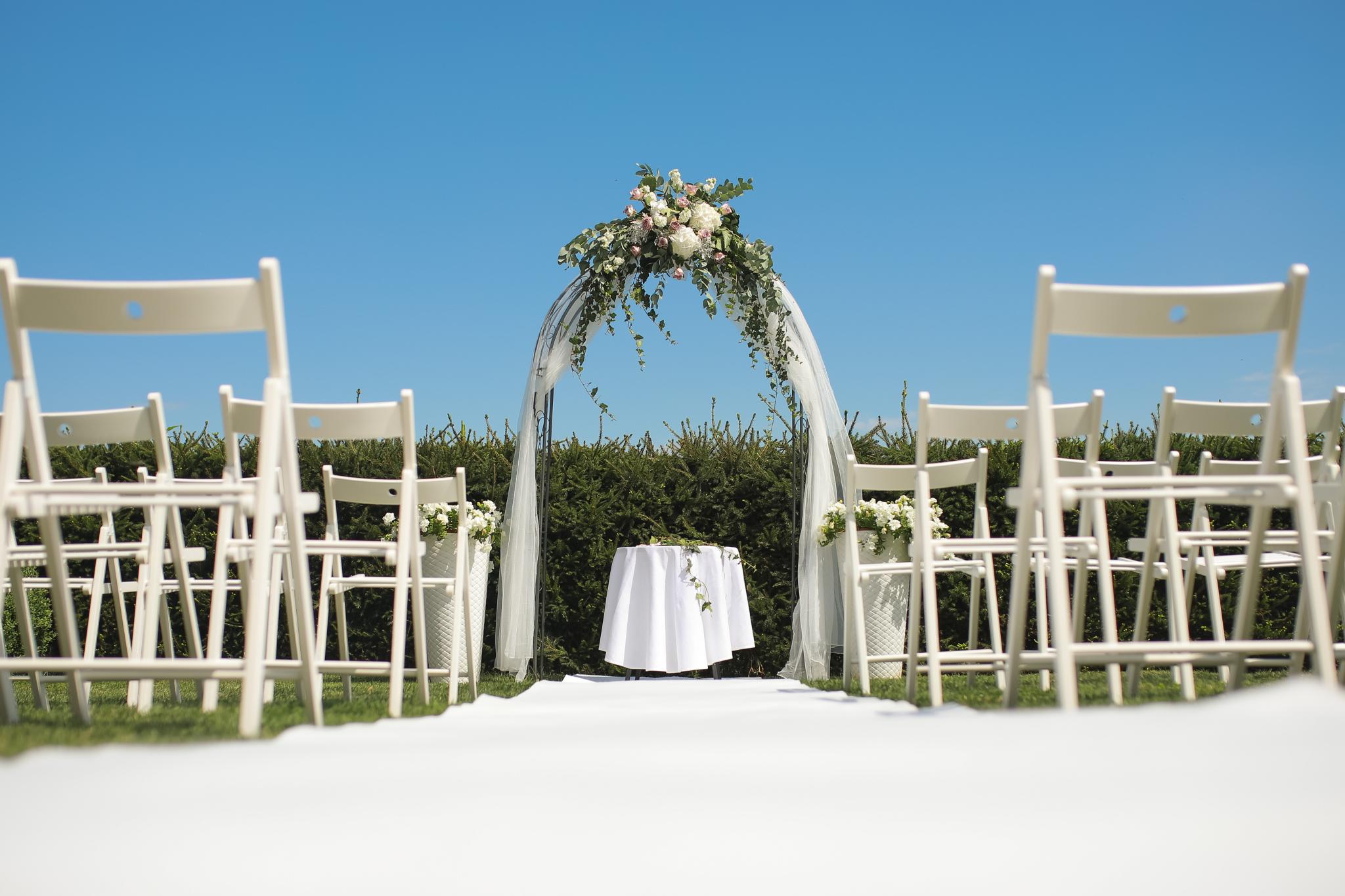 Manually added from URL: https://www.ermihotel.cz/wp-content/uploads/svatba-03.jpg