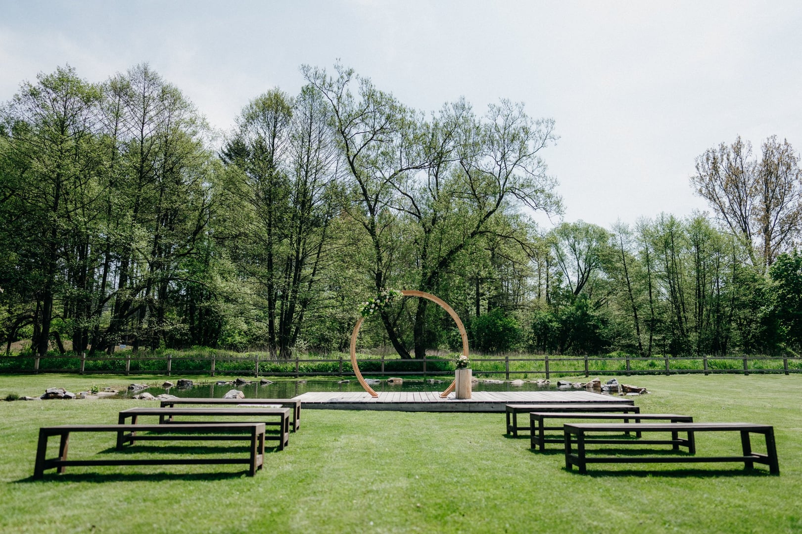 Manually added from URL: https://images.squarespace-cdn.com/content/v1/5962686ae6f2e172e347499a/1697284237342-DSJ9BYQI8R1B078WF4KD/iselt-dodavatele-3.jpg?format=2500w