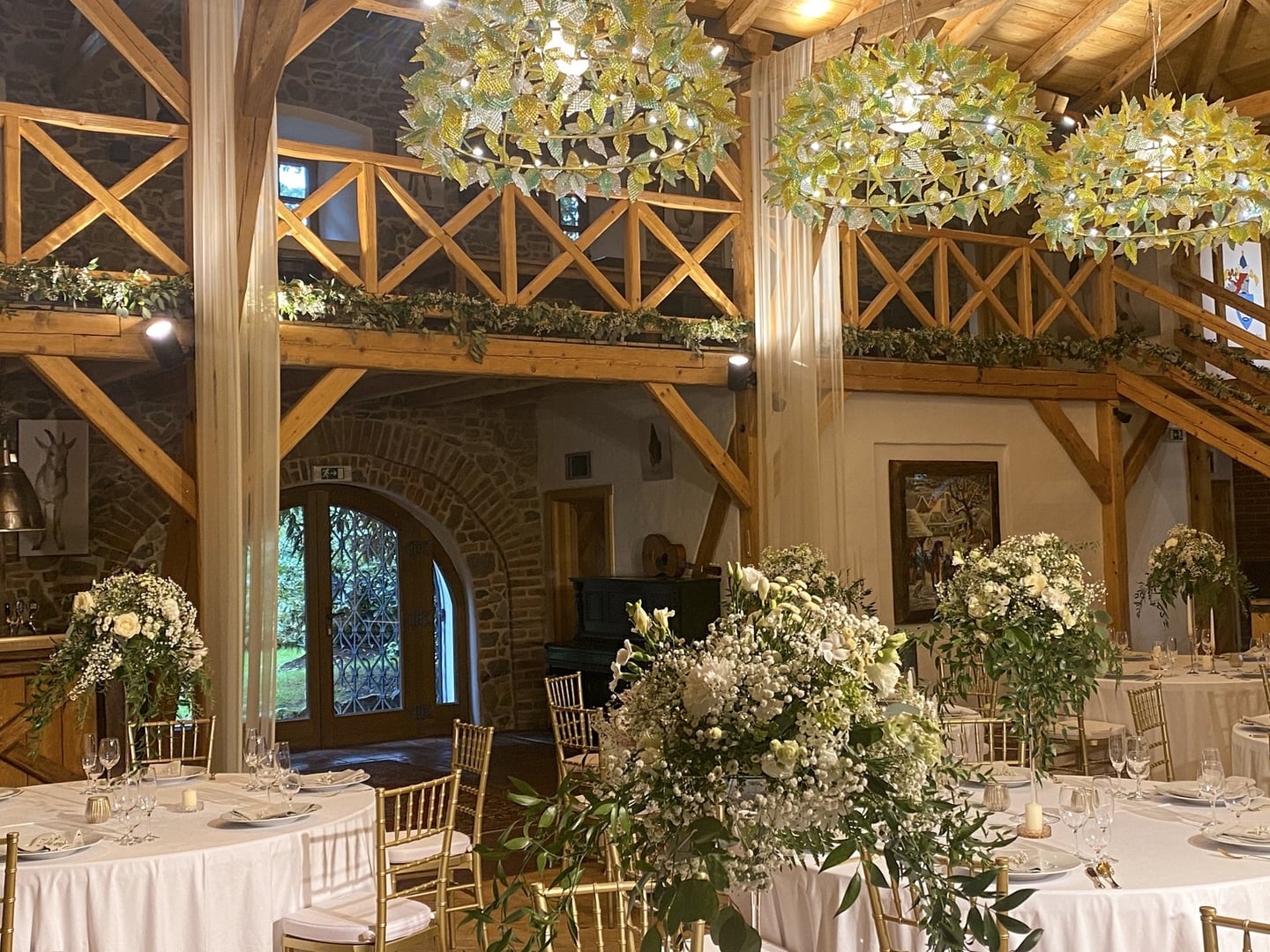 Manually added from URL: https://farmamichael.cz/wp-content/uploads/2021/12/IMG_5471.jpg