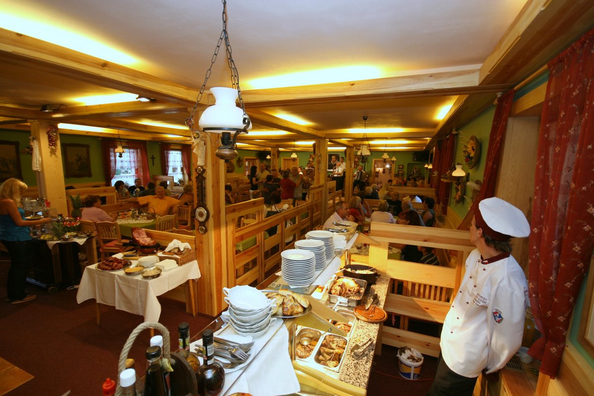 Manually added from URL: https://sd-biskoupky.cz/wp-content/gallery/selsky-dvur/IMG_4965.JPG