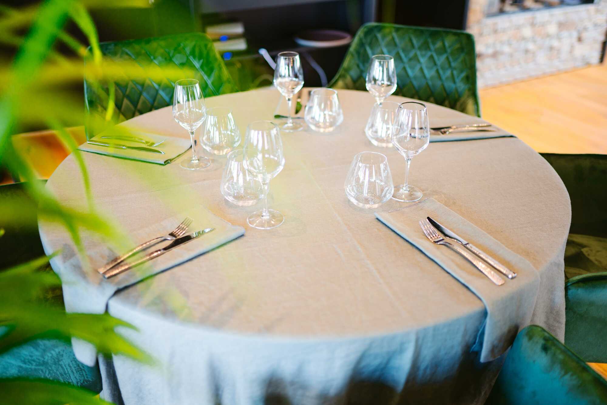 Manually added from URL: https://files.previo.cz/retinathumbnail/2419/2000/0/20200615142322_I1LnD6_full.jpg