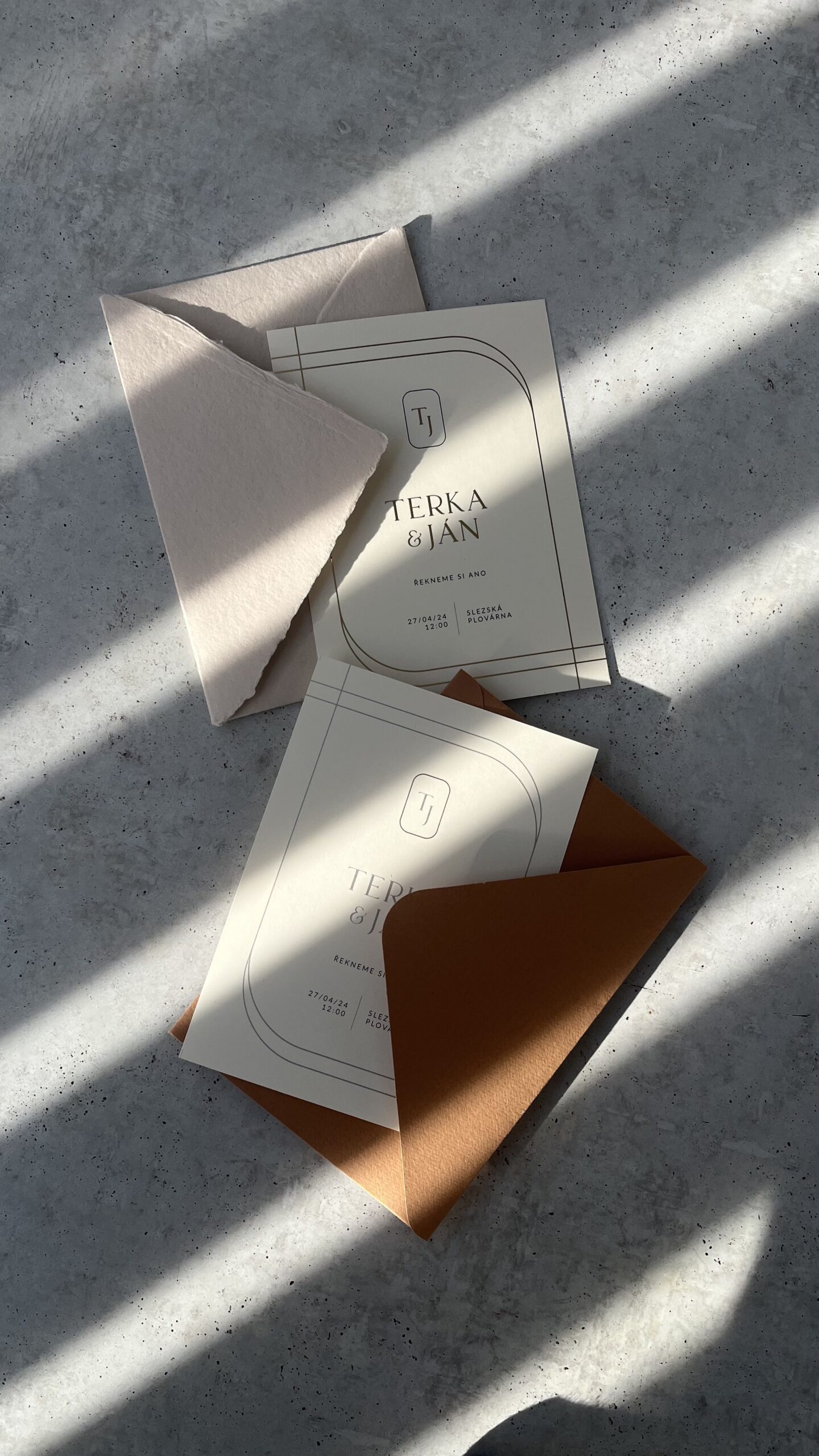 Manually added from URL: https://minnastudio.cz/wp-content/uploads/2024/02/IMG_37231-scaled.jpg