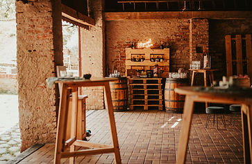 Statek Vitice barn interior