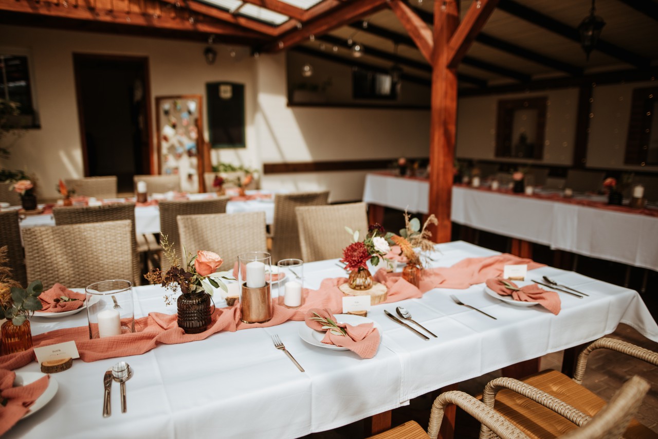 Manually added from URL: https://chlum.com/gallery/thumbs/w1280-tSb8SlS9l6OLj0BWuth0M3HLiVeu8S0TzgwfOeIZ.jpg