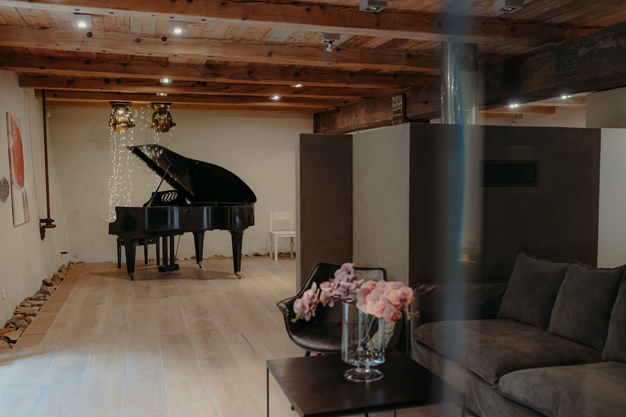 Gallery image IMG_3034