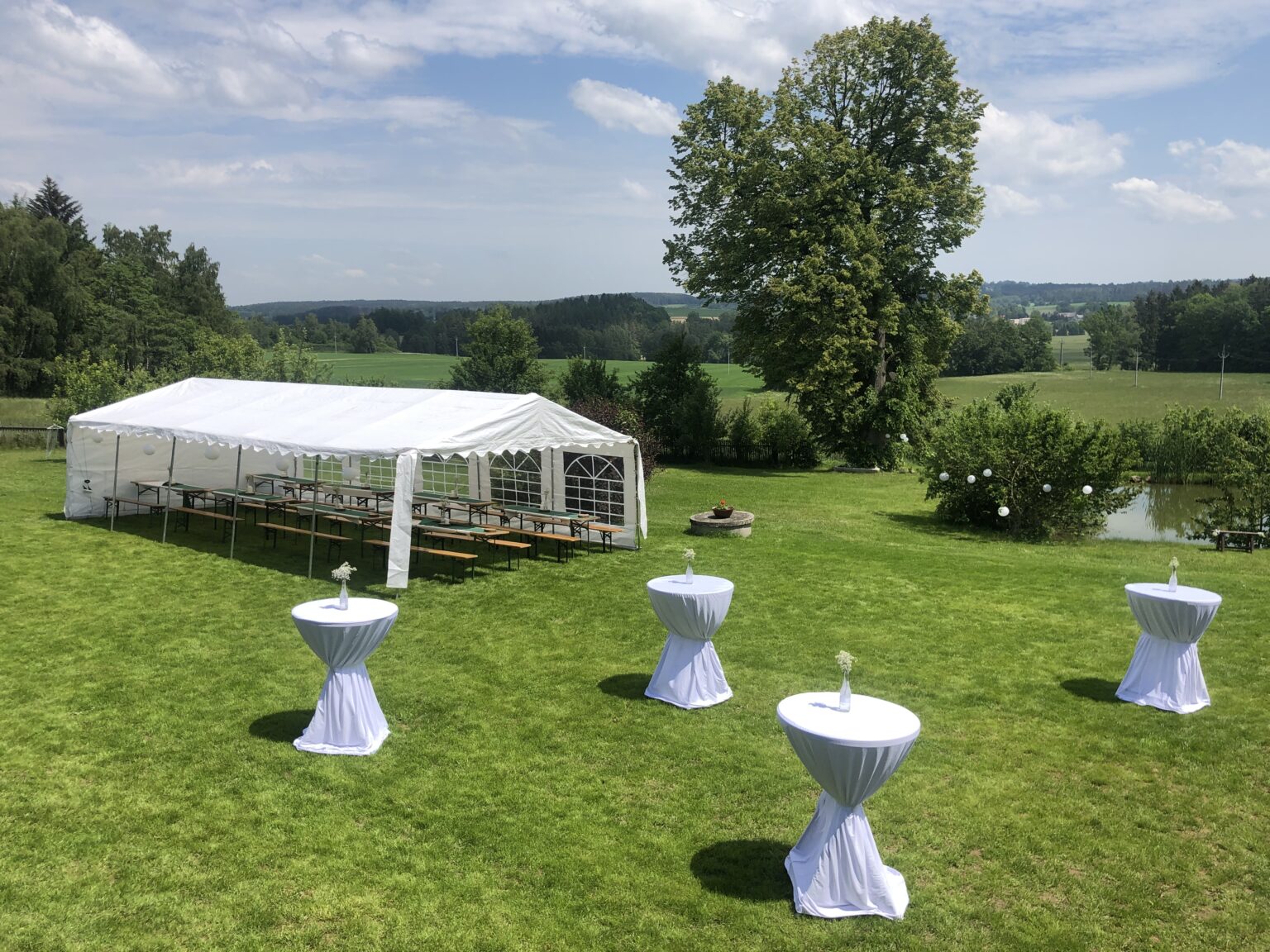 Manually added from URL: https://samotajakvino.cz/wp-content/uploads/2020/10/IMG-4919-1536x1152.jpg