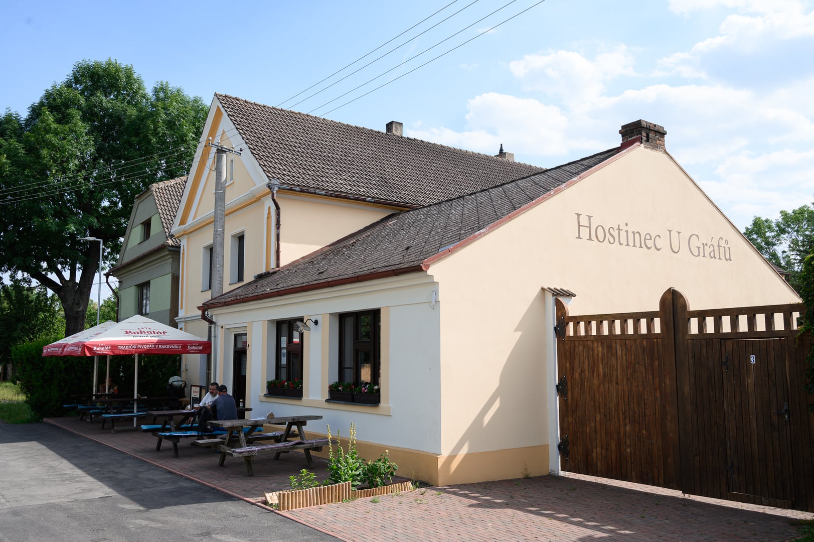 Manually added from URL: https://ugrafu.cz/wp-content/uploads/2023/07/ATW_6636.jpg