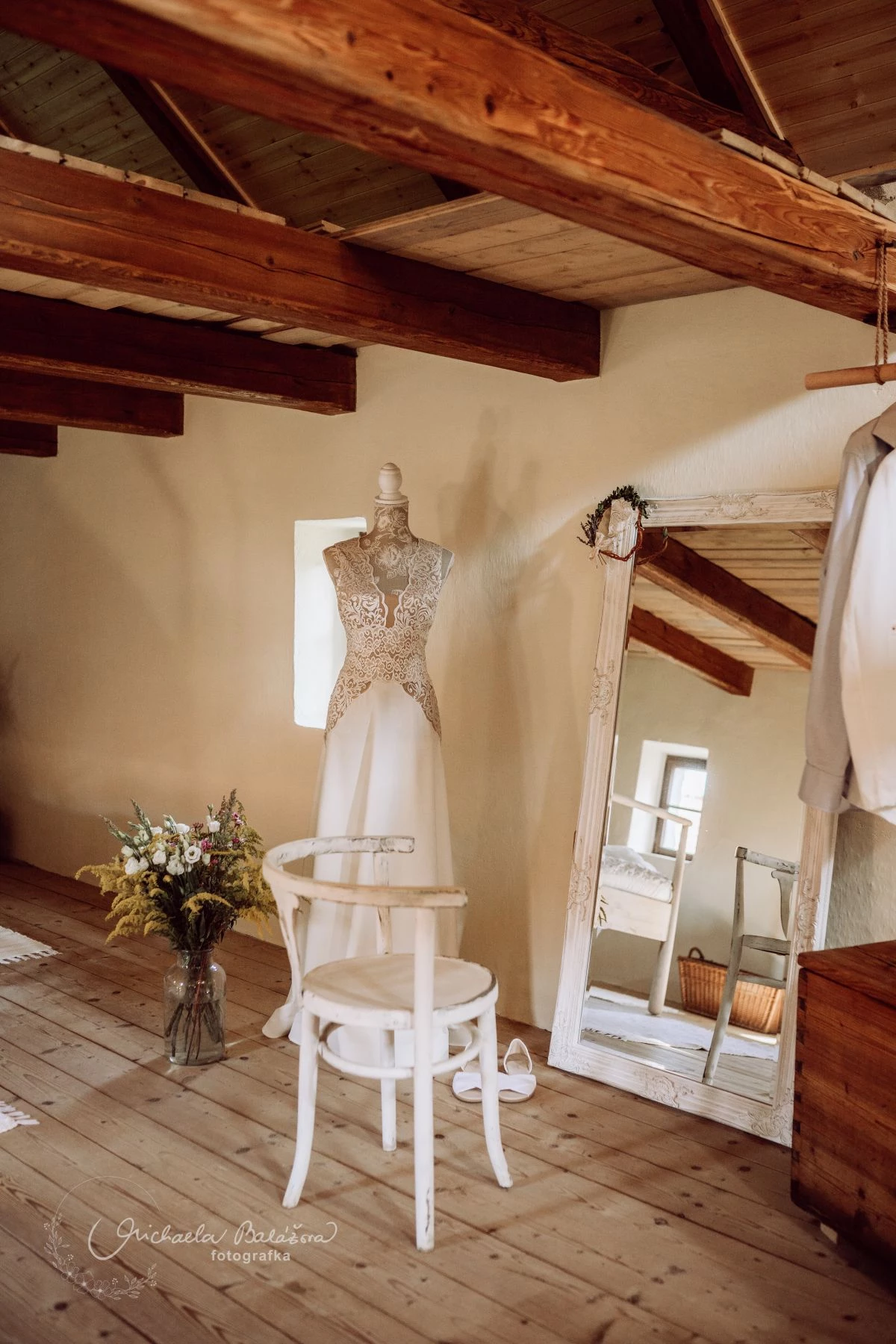 Manually added from URL: https://c9a9e94f98.clvaw-cdnwnd.com/05c0034120b0e1560edc7348ddd1fd15/200000339-b807bb807d/000-1.webp?ph=c9a9e94f98