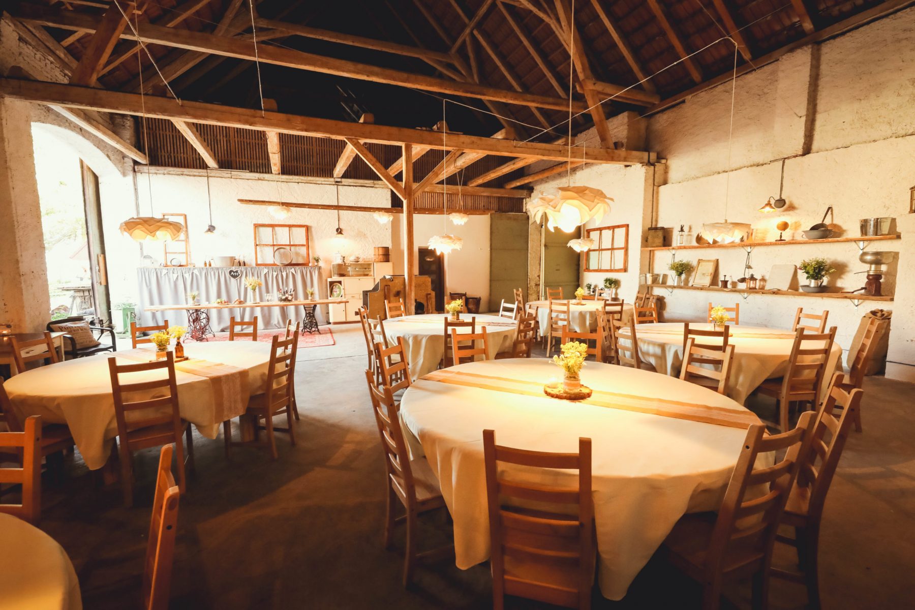 Holynska stodola krasne misto na svatbu Praha