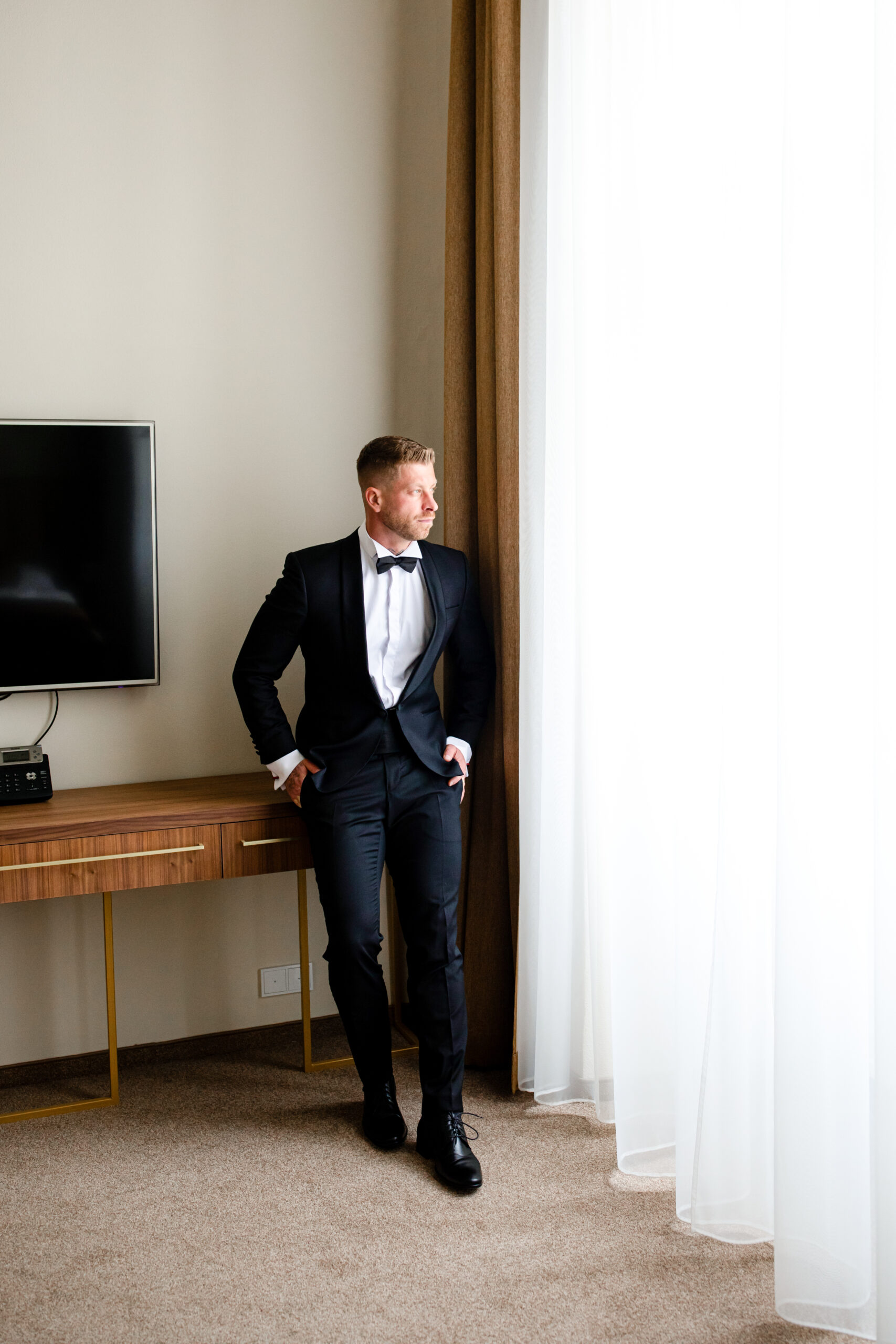 Manually added from URL: https://www.michaelaslatinkova.com/wp-content/uploads/2024/10/187A8080-scaled.jpg