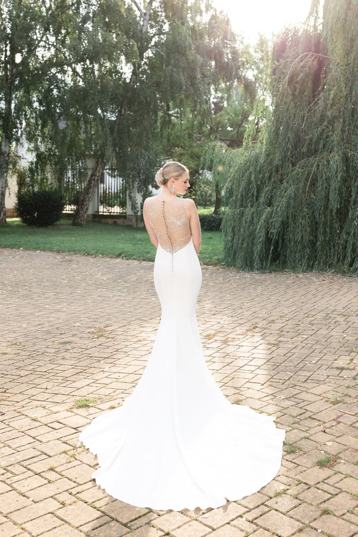 Manually added from URL: https://www.michaelaslatinkova.com/wp-content/uploads/2024/10/MG_4794-1-scaled.jpg