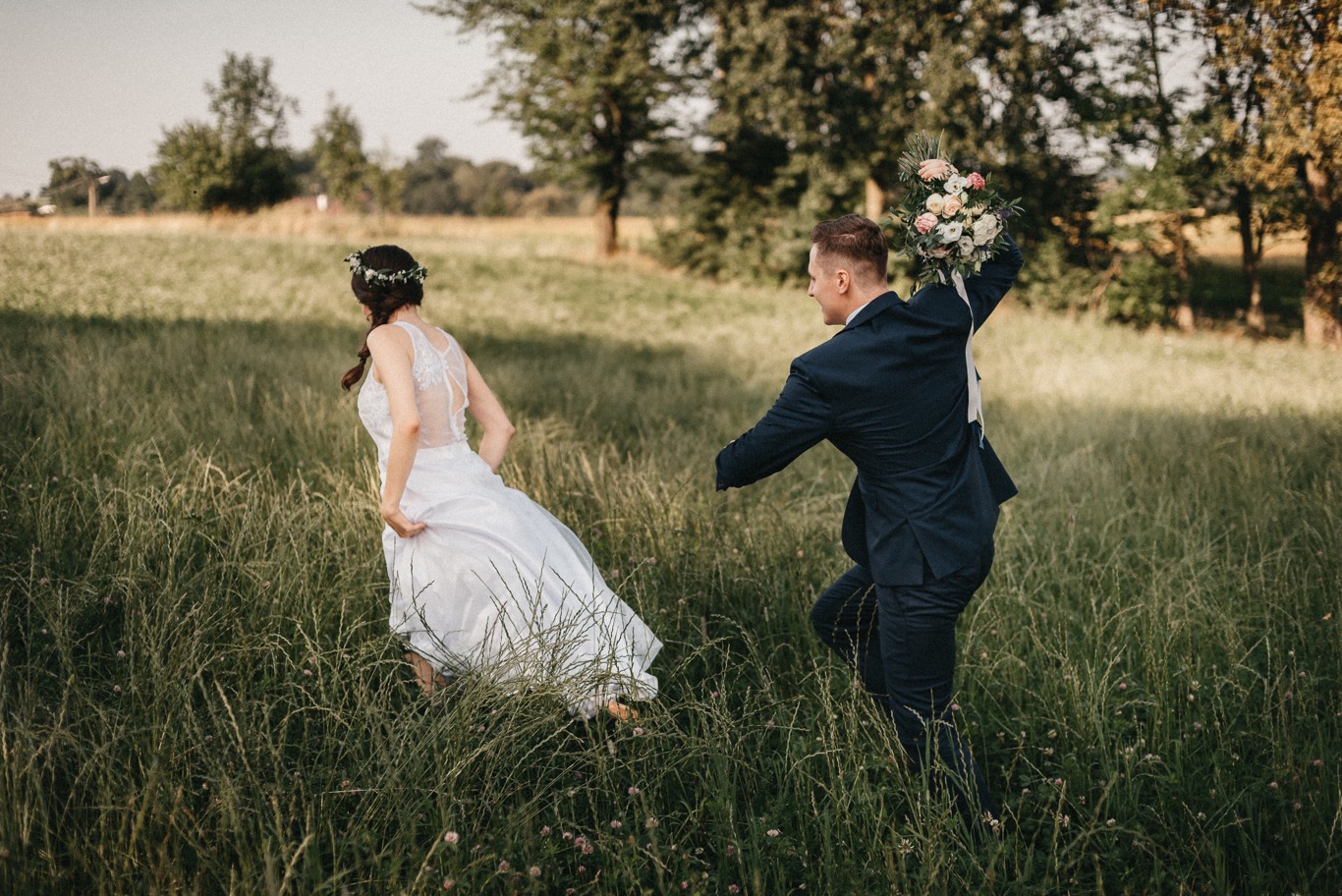 Manually added from URL: https://www.janlipina.cz/wp-content/uploads/2018/09/Feberovi-360.jpg