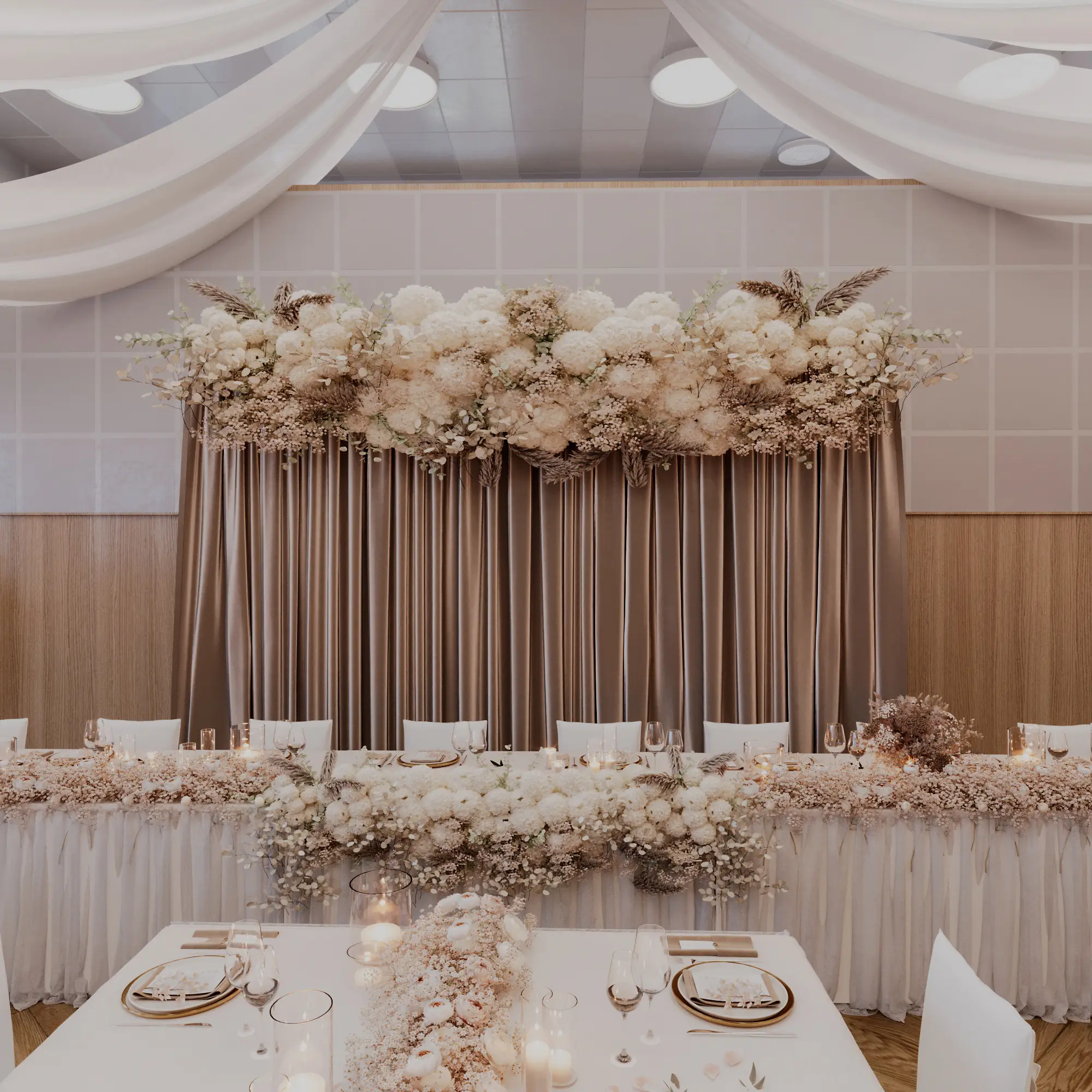 Manually added from URL: https://www.nydecanka.cz/wp-content/uploads/2024/10/svatebni-prostor-nydecanka-detail3.webp