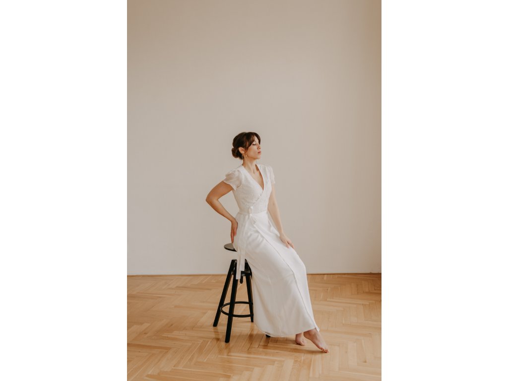 Manually added from URL: https://cdn.myshoptet.com/usr/www.kocollection.cz/user/shop/big/674_svatebni03-23.jpg?644018b9