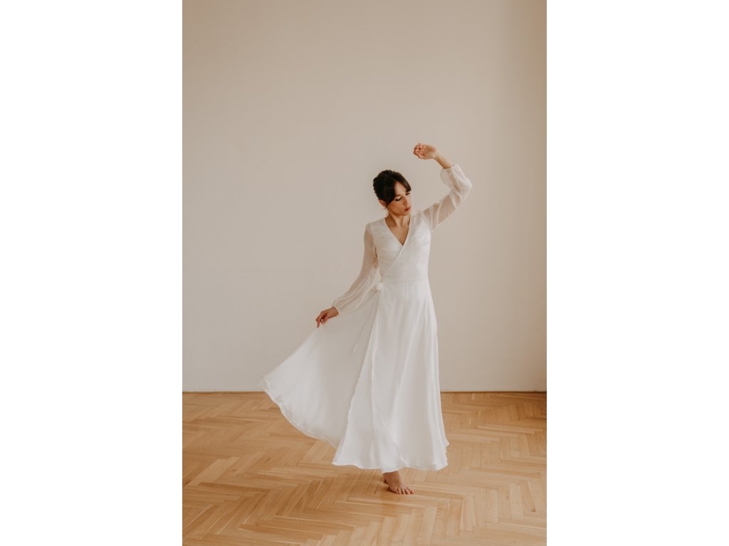 Manually added from URL: https://cdn.myshoptet.com/usr/www.kocollection.cz/user/shop/big/668_svatebni01-24.jpg?64400e47