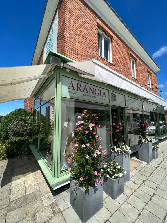 ARANGIA store interior