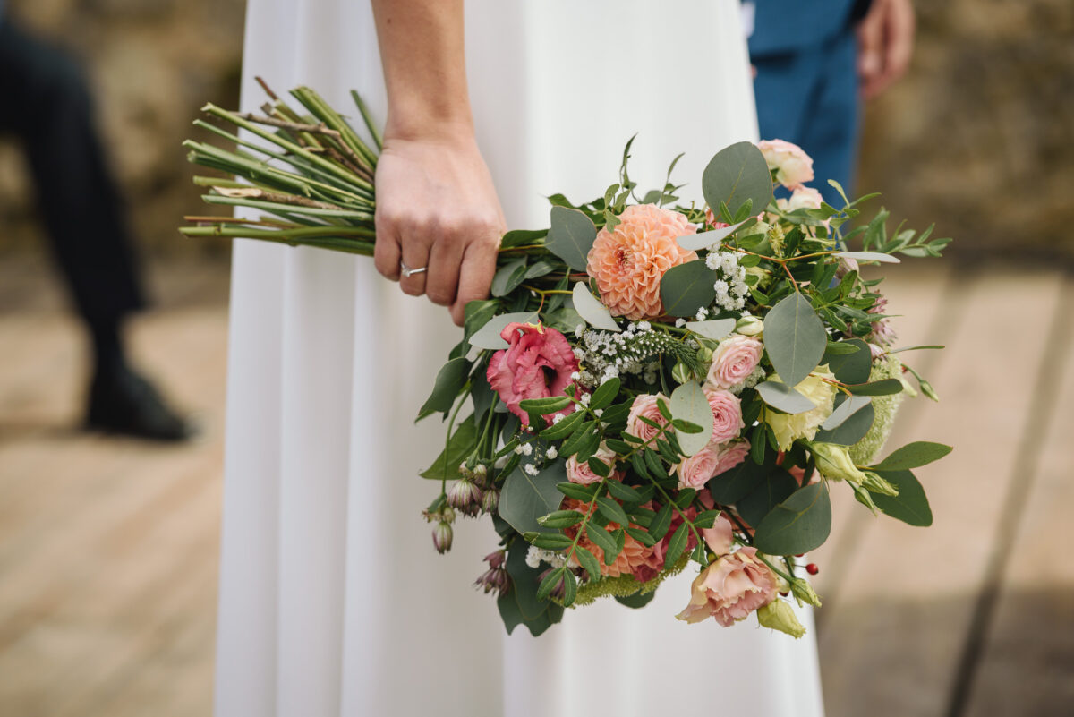 Wedding floral arrangement