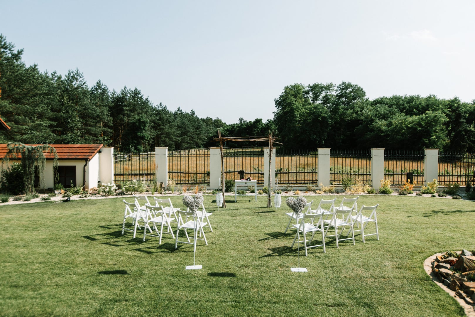 Manually added from URL: https://www.budemesvoji.cz/wp-content/uploads/listing-uploads/galerie-pro/2023/08/0O9A3565-scaled.jpg