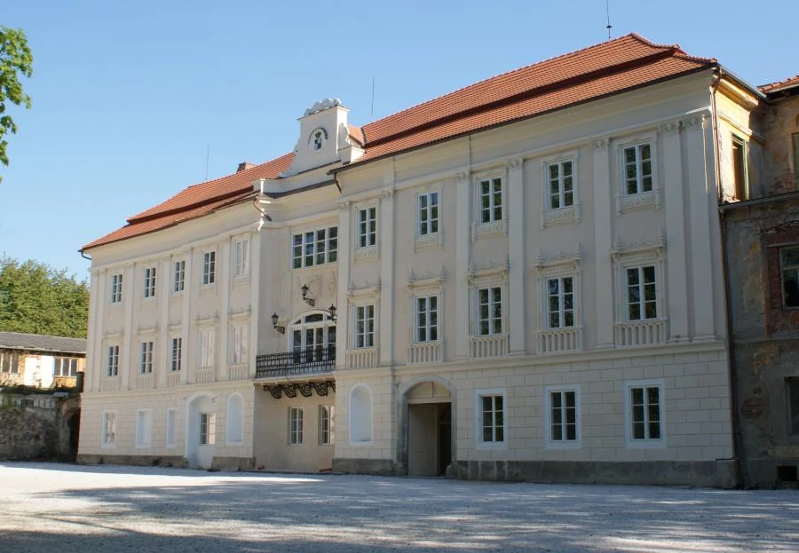 Manually added from URL: https://3f43f4f0c0.clvaw-cdnwnd.com/63044597f2e36dec26a747e39fe57ec1/200000090-b7274b7277/116972.900.webp?ph=3f43f4f0c0