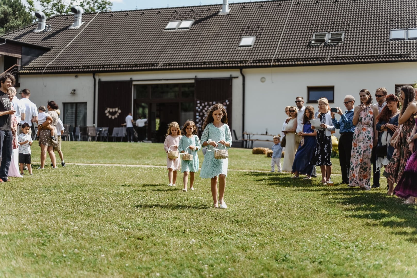 Manually added from URL: https://ryzmburk.cz/wp-content/uploads/2024/08/257049-1920x1200-1.jpg