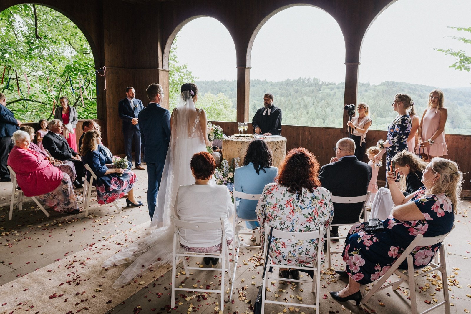 Manually added from URL: https://ryzmburk.cz/wp-content/uploads/2024/08/735721bd76c1c844f6a07a8175d3be1c.1600x1200.jpg