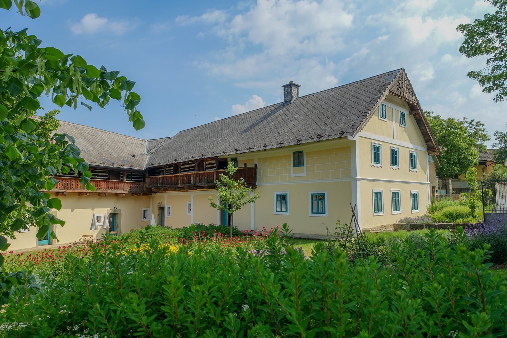 Cover image of Homutův statek