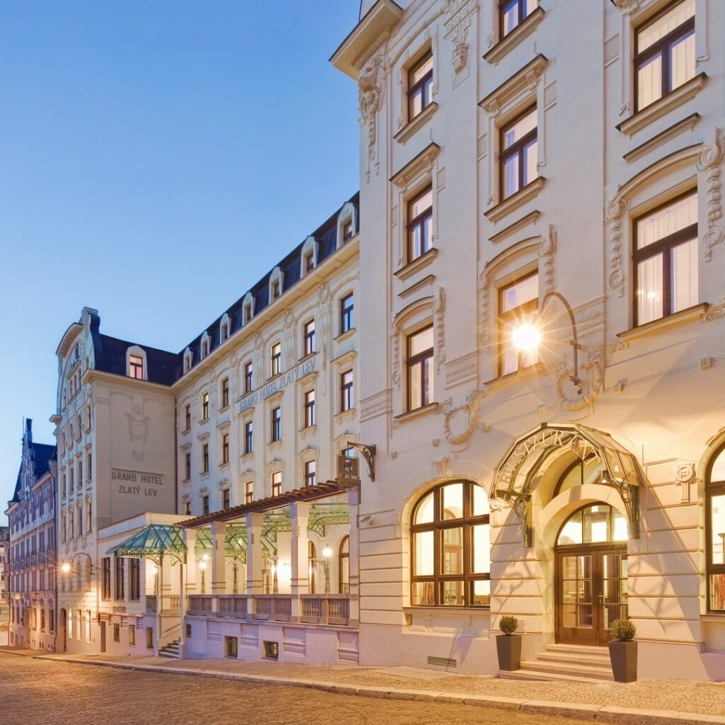 Manually added from URL: https://www.budemesvoji.cz/wp-content/uploads/listing-uploads/cover/2022/07/293063430_558091895794575_5757486231283345904_n-1024x1024.jpg