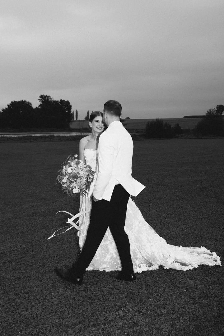 Manually added from URL: https://images.squarespace-cdn.com/content/v1/6225e0c5f6ce454c5053dca9/2306f213-4e5c-43bb-af11-e5da76be86ce/K%26D_narativphoto-485.jpg?format=1500w