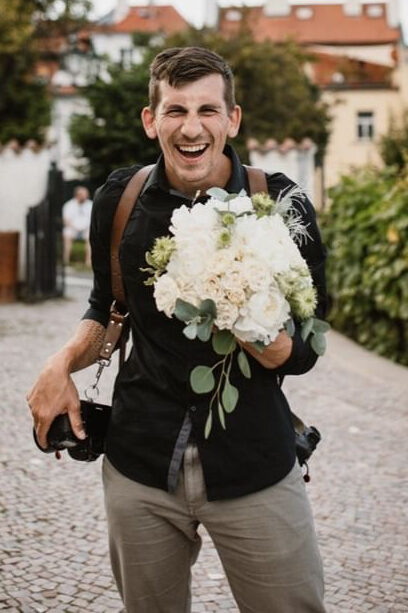 5296859F-2948-419D-B1B3-372C94623E8C