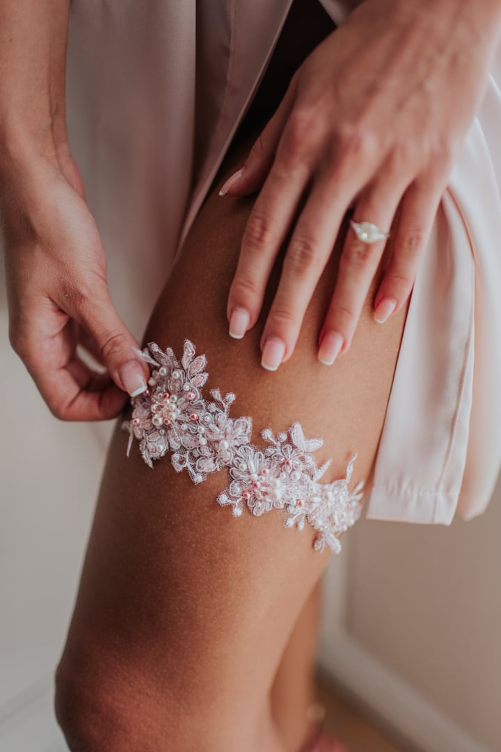 Gallery image 1 of FONELI