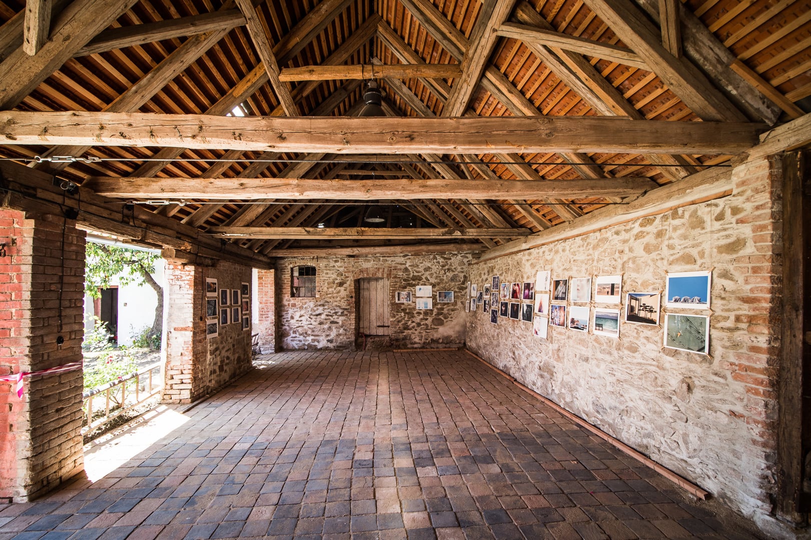 SVATEBNÍ STODOLA image