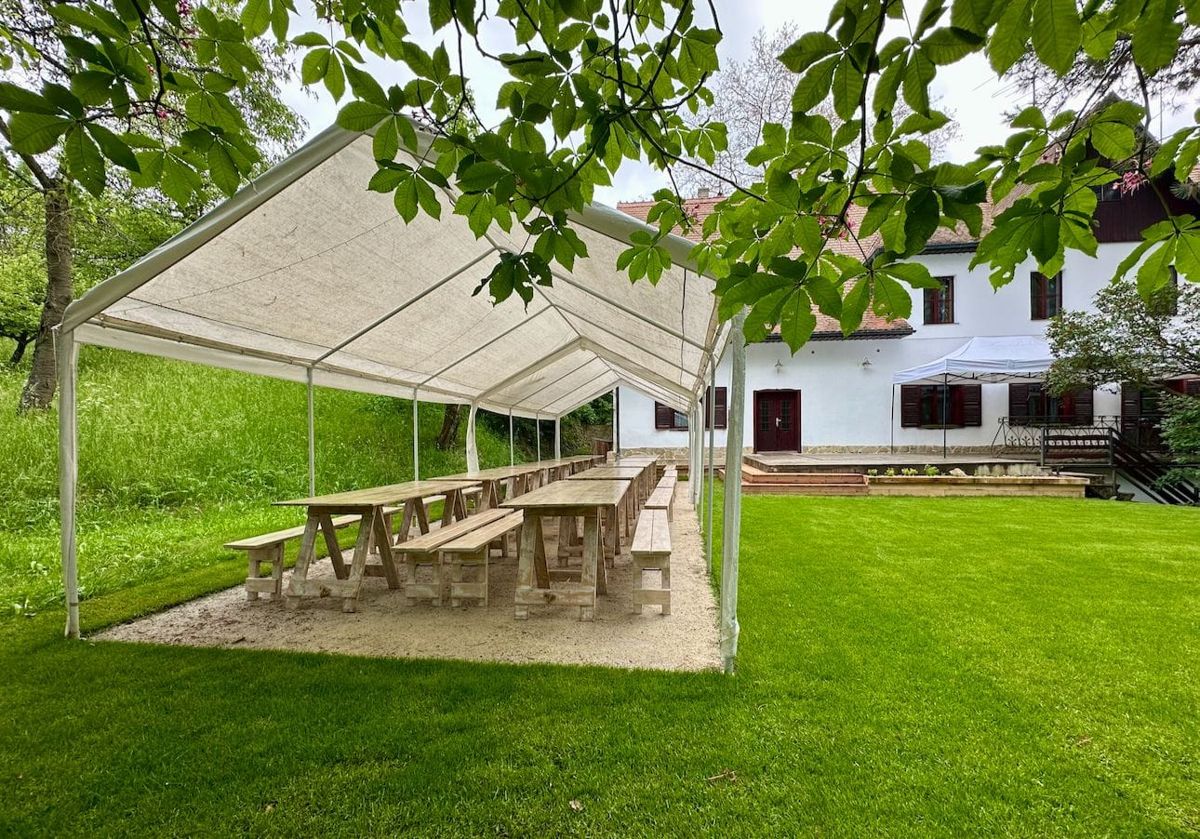 Manually added from URL: https://rabochuvmlyn.cz/wp-content/uploads/2024/11/448825072_971327141671204_913428865328032910_n.jpg