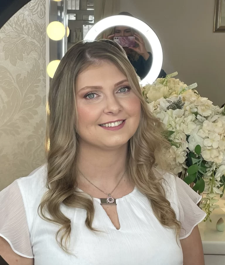 Koordinátorka svateb, Yvon