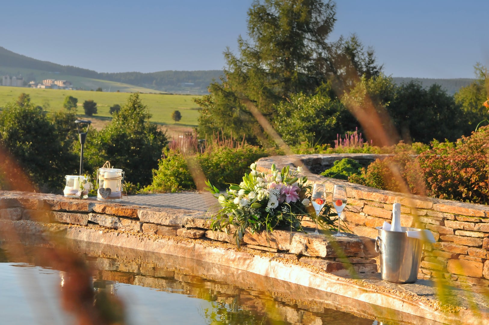 Manually added from URL: https://koniguvmlyn.eu/wp-content/uploads/2023/10/DSC_7275.jpg