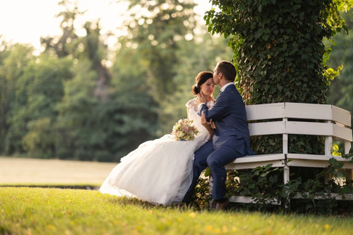 Manually added from URL: https://firebasestorage.googleapis.com/v0/b/cw-framaski.appspot.com/o/dapapro%2Fweb%2Fmedia%2Fimage%2Fresize%2Fbig_svatba31_500x500.jpeg?alt=media&token=a9edef17-af7e-4798-918e-455ba689ee95