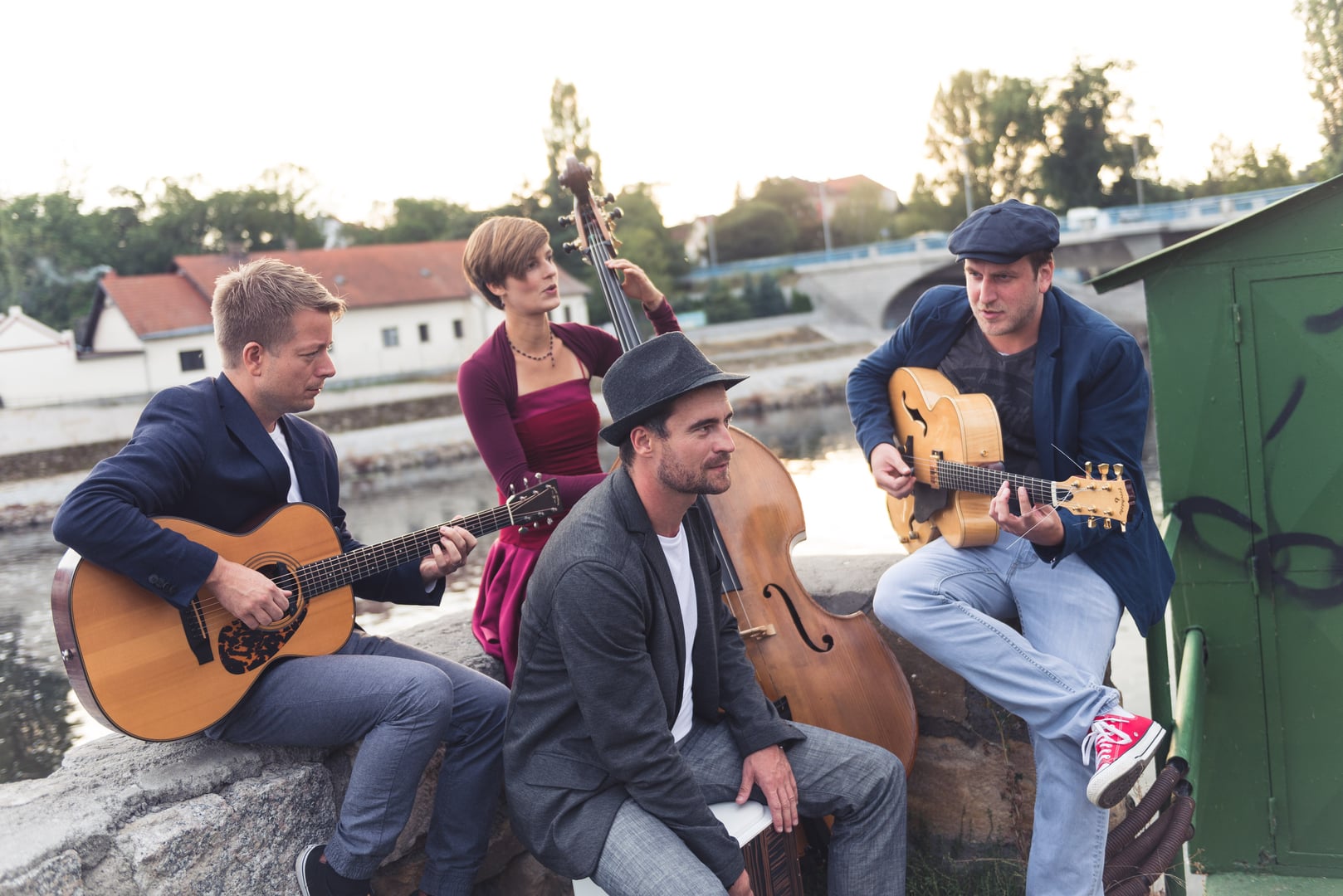 Jazz In Deck gallery image 1