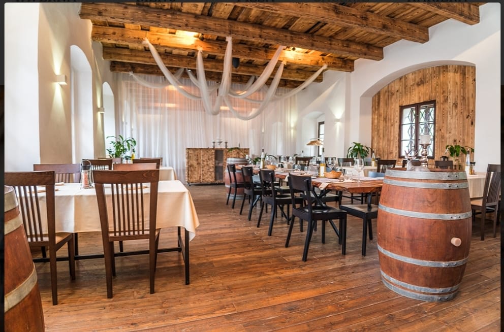 Cover image of Taverna Rajhrad