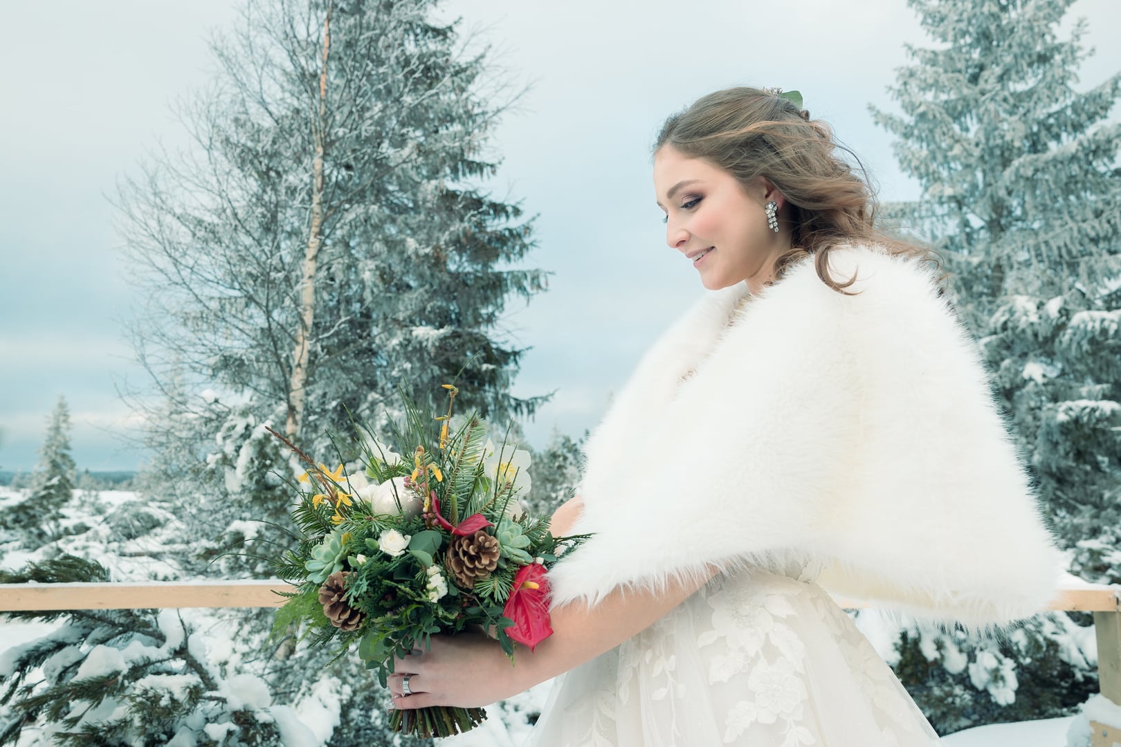 Winter wedding flowers