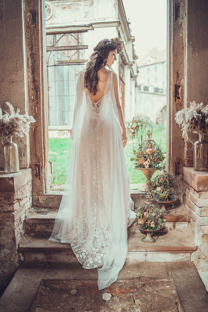 Gallery image 3 of ANGEL STYLE