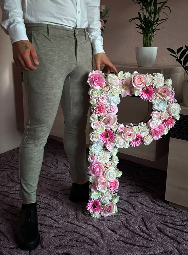 Gallery image 2 of NataliDecoration