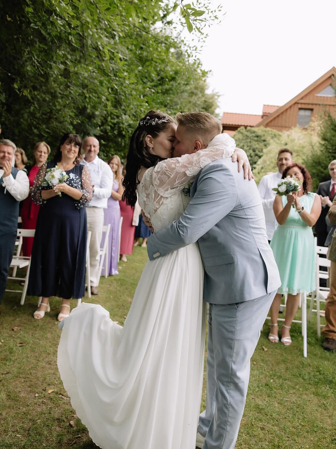 Manually added from URL: https://scontent-prg1-1.xx.fbcdn.net/v/t51.82787-15/553318206_18104567683597875_8445574994944544898_n.jpg?_nc_cat=105&ccb=1-7&_nc_sid=127cfc&_nc_ohc=Ng7Lz_Ryc6wQ7kNvwF5RA5L&_nc_oc=AdlguqM9IIQS7O0gzxDrjzwa3iPhy37YhT7VKLt7sJyVXMrnuBtMQI9QVCjW1Wq5v-Y&_nc_zt=23&_nc_ht=scontent-prg1-1.xx&_nc_gid=NV7PEA8TaePwHvFocstXOw&oh=00_AfaP35QkD5vLwLGKVUhgQ28h08o9RM_fZEELwbUuTREK8w&oe=68E3F207