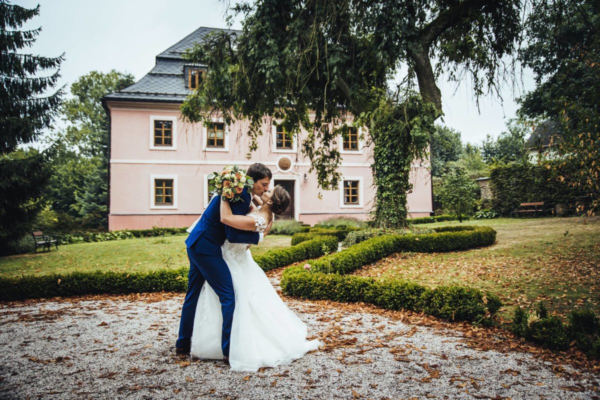 Zámek Klokočov logo