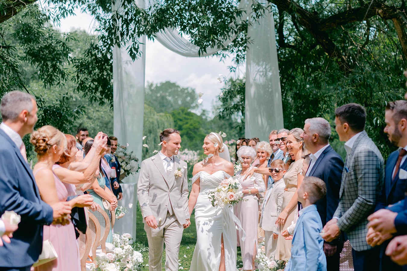 Manually added from URL: https://www.luckywedding.cz/assets/images/portfolio/michele-tadeas/max/05.jpg