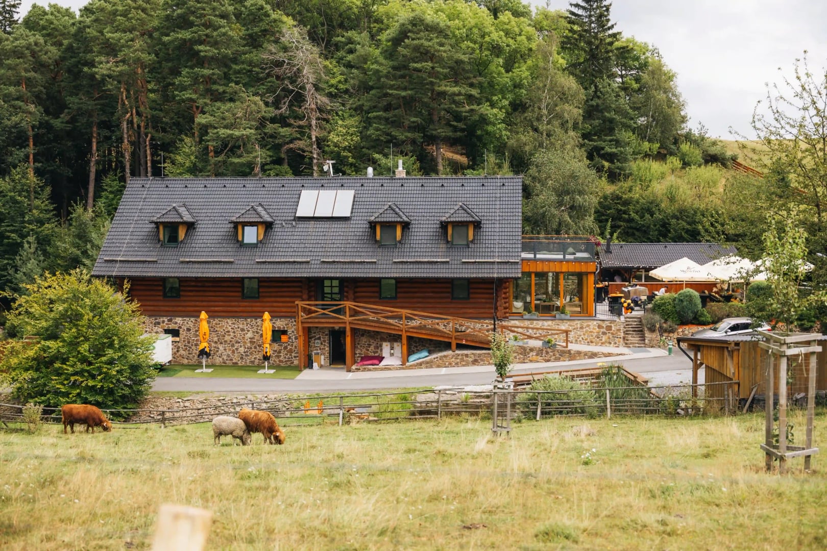 Thumbnail image of Chata Lada